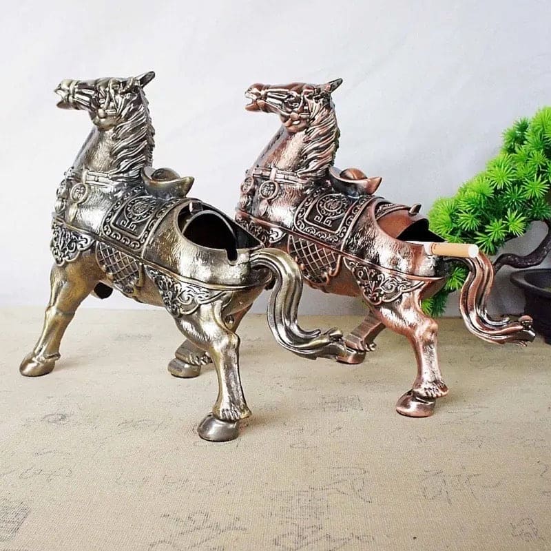 Horse Shape Ashtray, Vintage Style Cigarette Ashtray, Home Decoration Crafts. Fortune Horse Ash Holder With Lid Horse Shape Ashtray, Vintage Style Cigarette Ashtray, Home Decoration Crafts. Fortune Horse Ash Holder With Lid